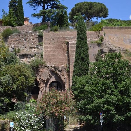 Colosseum Relax Family Apartament Rome Buitenkant foto